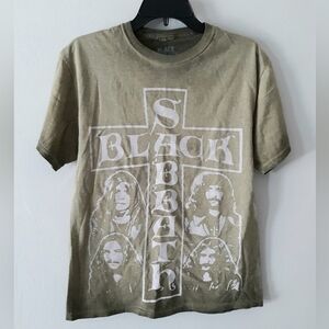 Black Sabbath Graphic T-Shirt - Olive